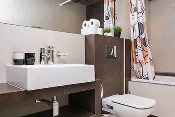 Hamilton Suites - Royal Apartments