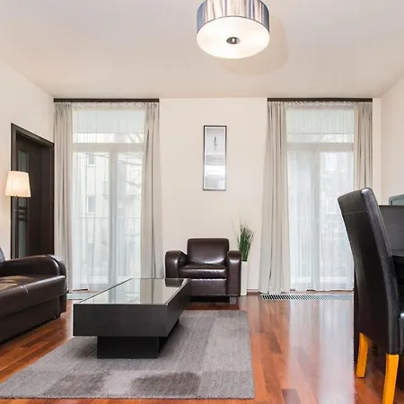 Apartamento Hamilton Suites - Royal Apartments *
