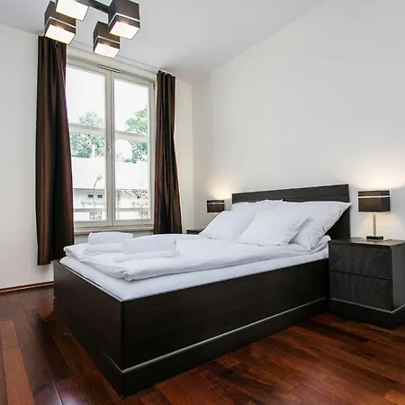 Hamilton Suites - Royal Apartments *